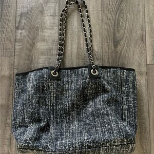 Women’s Chanel bag